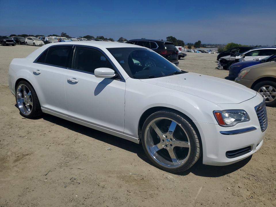 Photo 4 from auction – 2012 CHRYSLER 300 with VIN 2C3CCAAG0CH116616