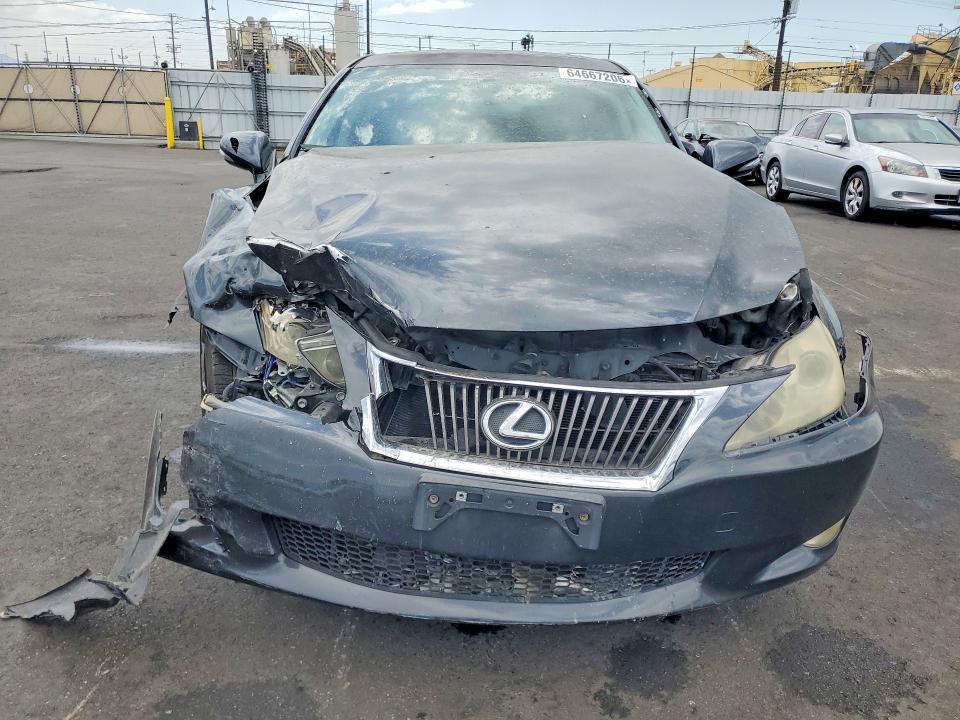 Photo 5 from auction – 2009 LEXUS IS 250 with VIN JTHBK262095102419