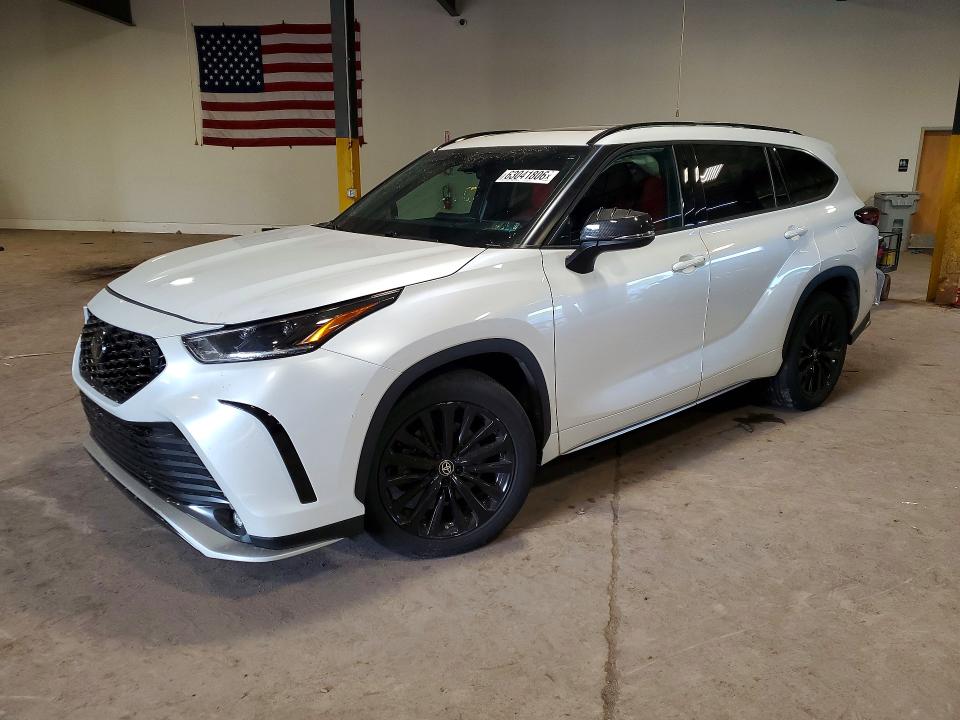 TOYOTA HIGHLANDER 2024 with VIN 5TDKDRBHXRS537733 - Photo from auction