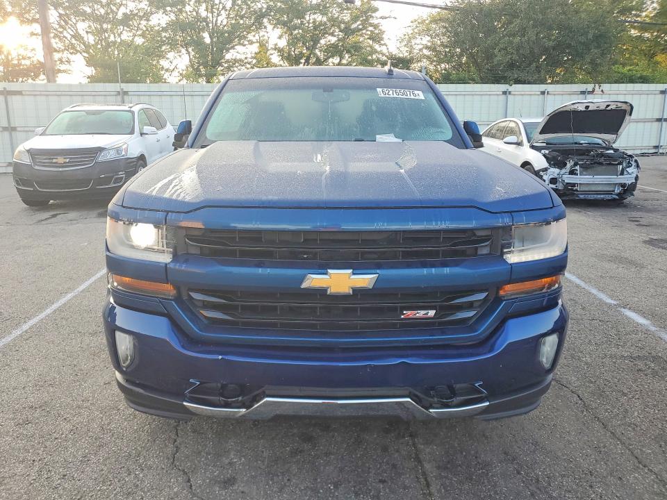 Photo 5 from auction – 2017 CHEVROLET SILVERADO with VIN 3GCUKREC2HG365872
