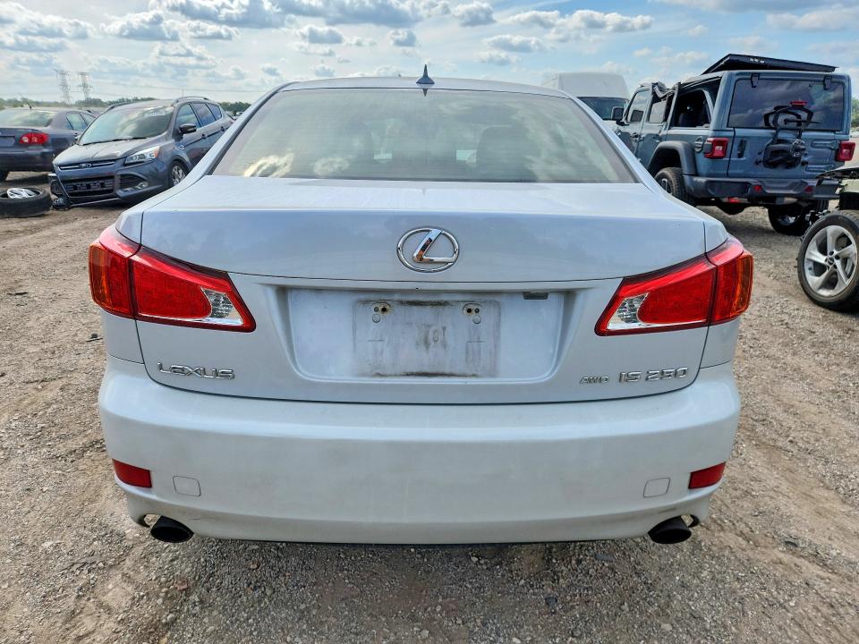 Photo 6 from auction – 2010 LEXUS IS with VIN JTHCF5C29A5042174
