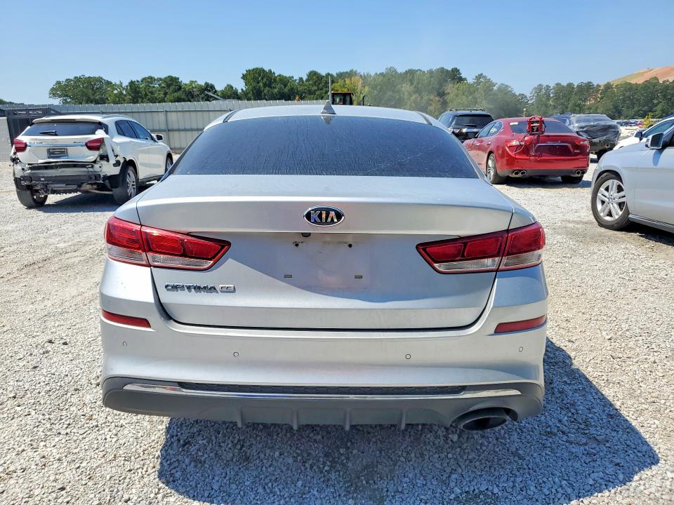 Photo 6 from auction – 2019 KIA OPTIMA with VIN 5XXGT4L34KG317431