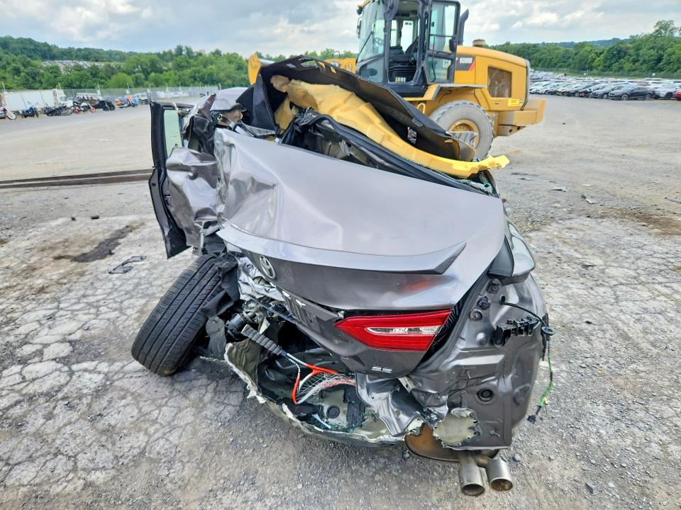 Photo 6 from auction – 2019 TOYOTA CAMRY with VIN 4T1B11HK5KU785933