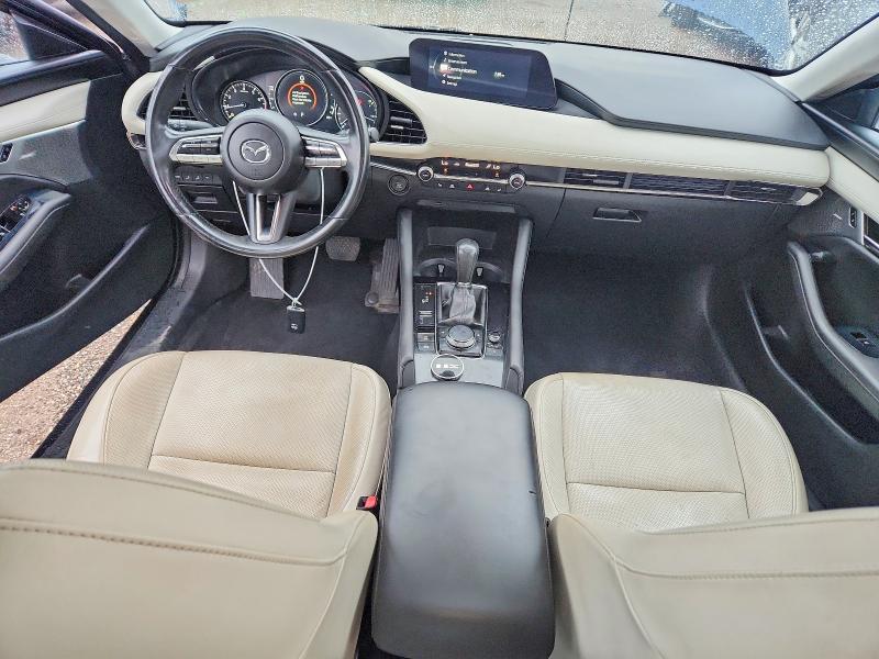 Снимка 8 от търг – 2021 MAZDA 3 с VIN JM1BPBDL3M1312916