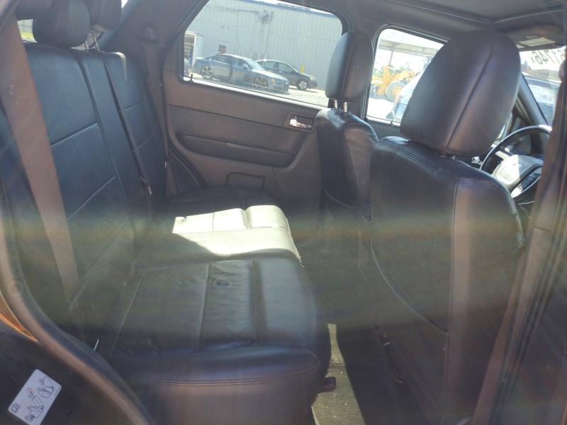 Photo 11 from auction – 2011 FORD ESCAPE with VIN 1FMCU0E71BKB27592