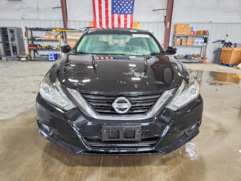 Photo 5 from auction – 2017 NISSAN ALTIMA with VIN 1N4AL3AP7HC238372