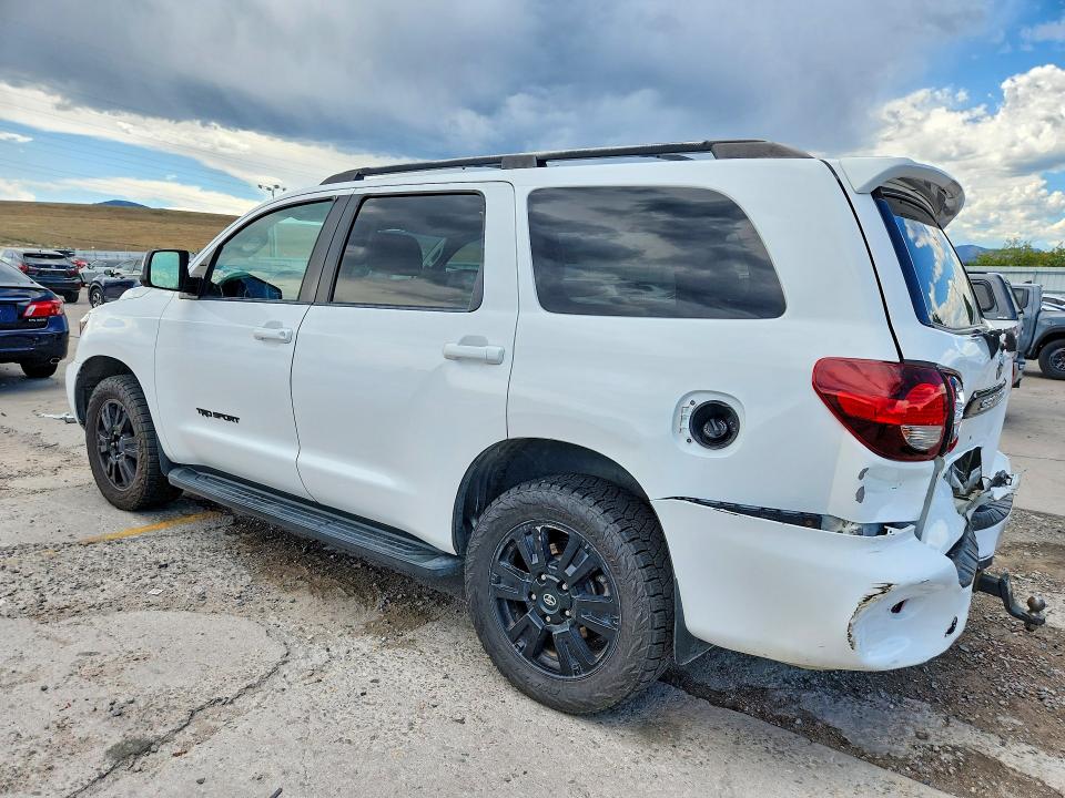 Photo 2 from auction – 2018 TOYOTA SEQUOIA with VIN 5TDBY5G14JS160264