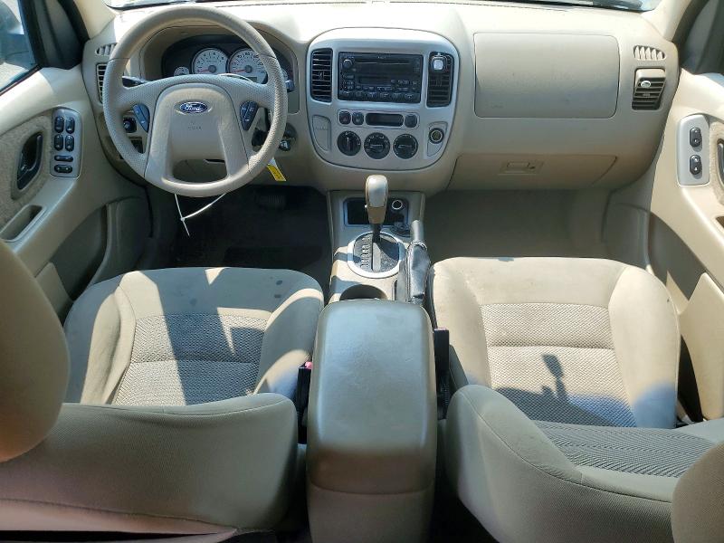 Photo 8 from auction – 2005 FORD ESCAPE with VIN 1FMYU93125KD74746