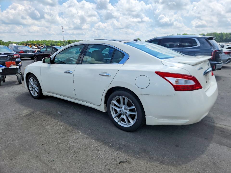Photo 2 from auction – 2010 NISSAN MAXIMA with VIN 1N4AA5AP8AC874077