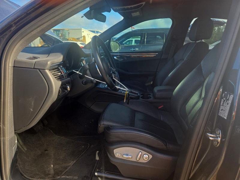 Photo 7 from auction – 2019 PORSCHE MACAN with VIN WP1AB2A52KLB34092