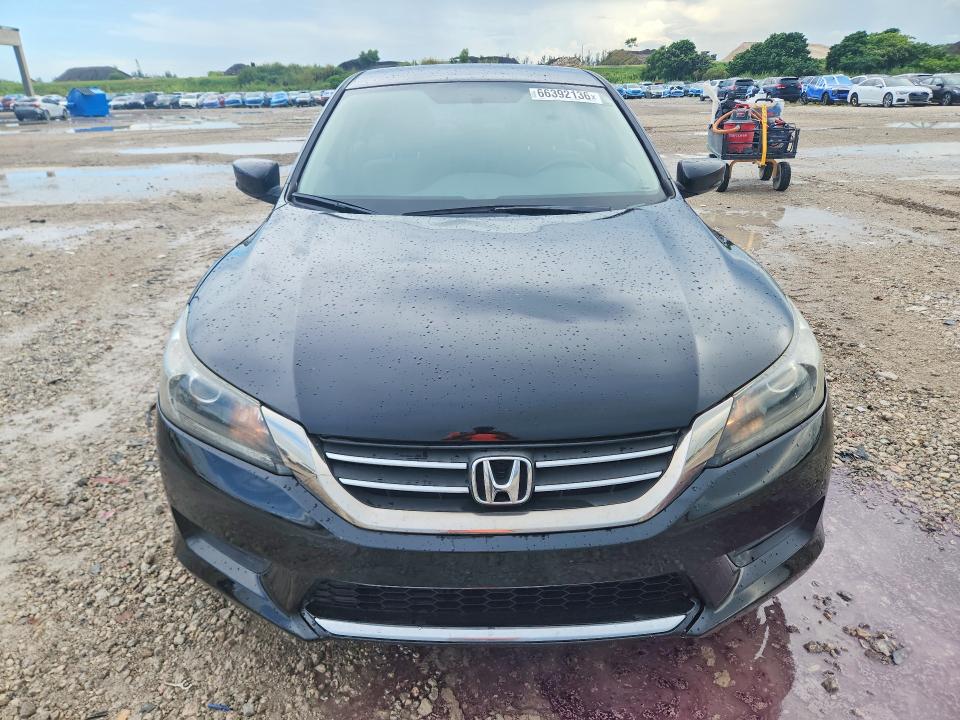 Photo 5 from auction – 2013 HONDA ACCORD with VIN 1HGCR2F3XDA010682
