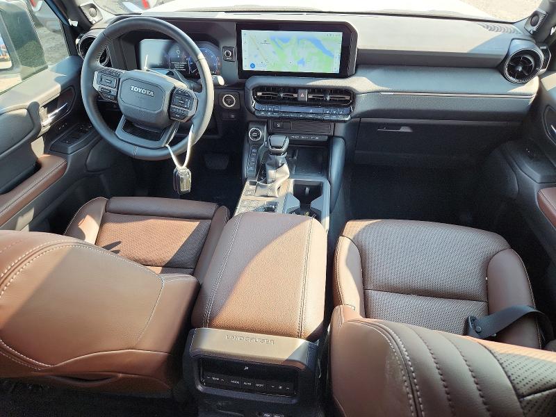 Photo 8 from auction – 2026 TOYOTA LAND CRUISER with VIN JTEABFAJ2TK056017