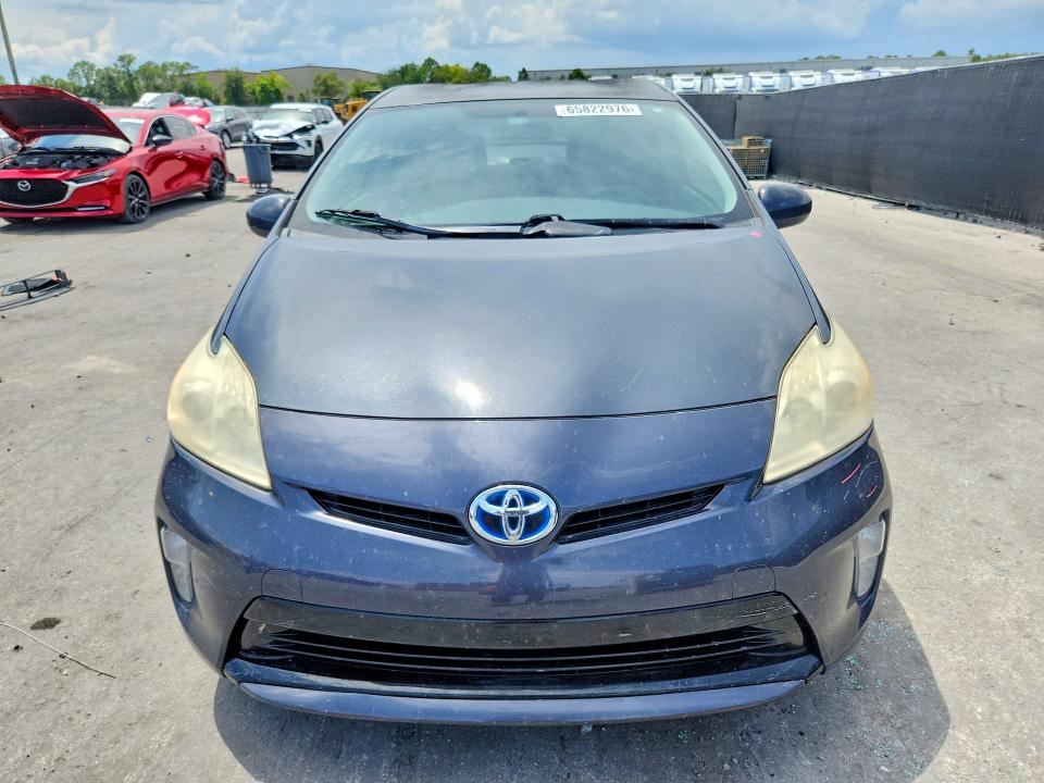 Photo 5 from auction – 2013 TOYOTA PRIUS with VIN JTDKN3DU1D1621854