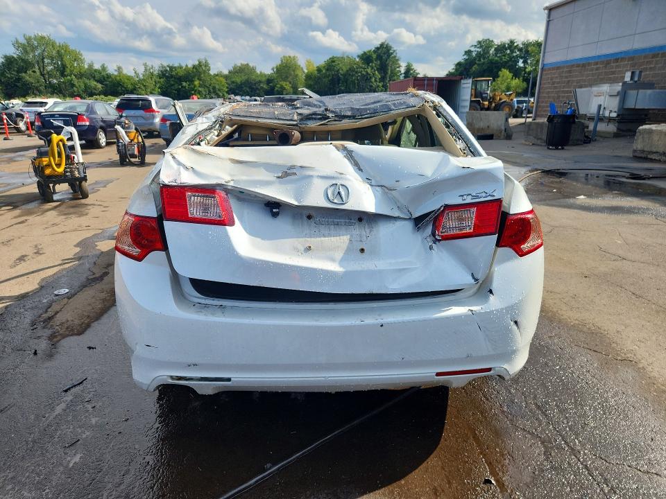 Photo 6 from auction – 2013 ACURA TSX with VIN JH4CU2F68DC009427