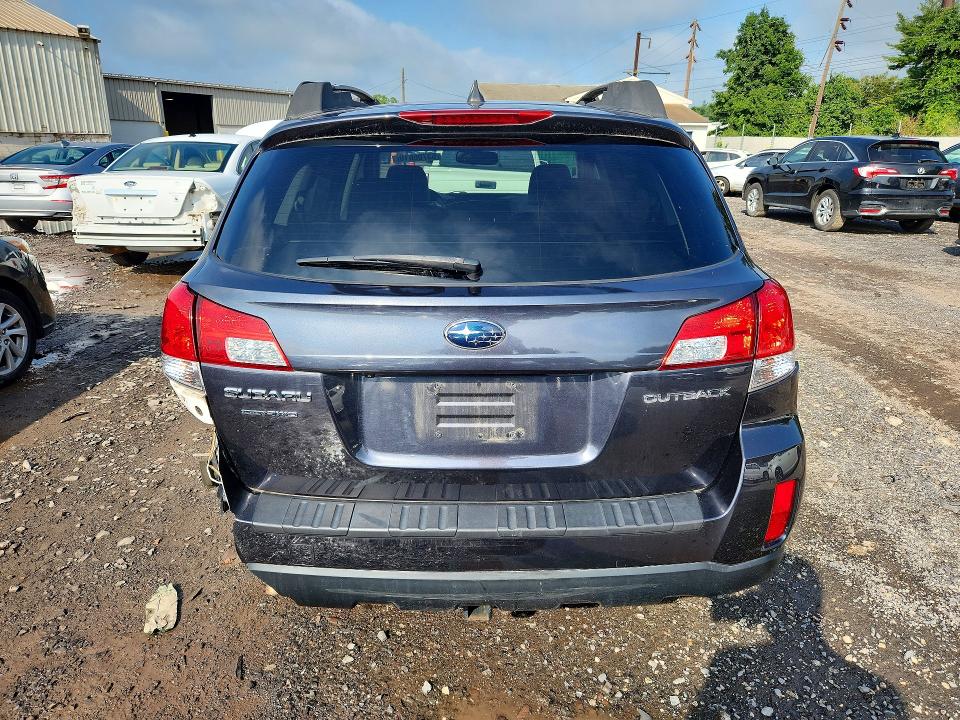 Фото 6 с аукциона – 2013 SUBARU OUTBACK с VIN 4S4BRCKC2D3295626