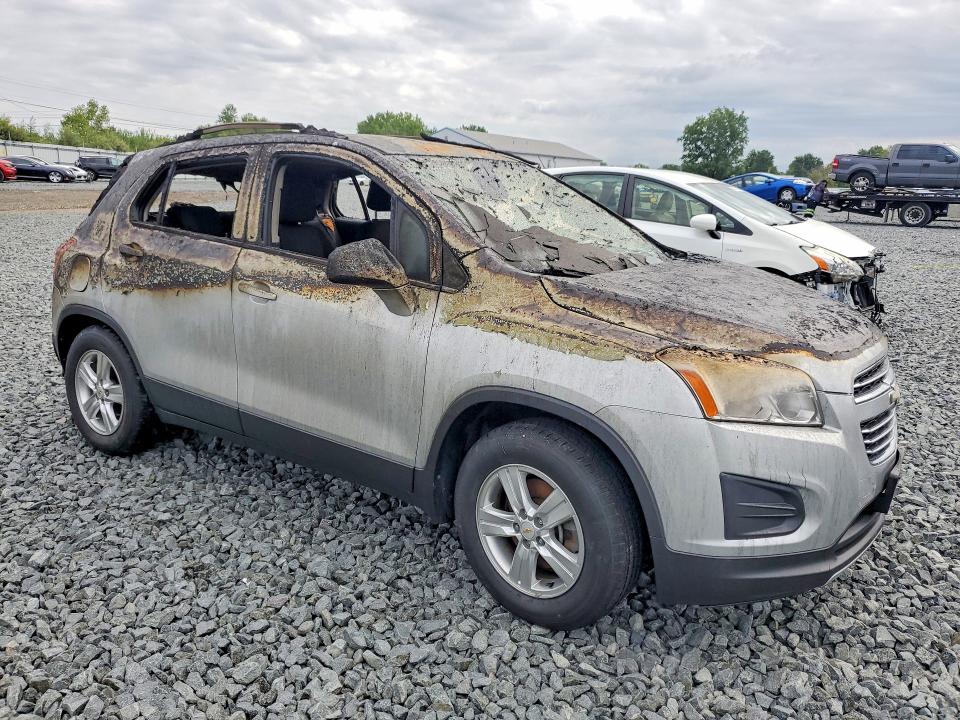 Photo 4 from auction – 2015 CHEVROLET TRAX with VIN KL7CJLSB1FB098363