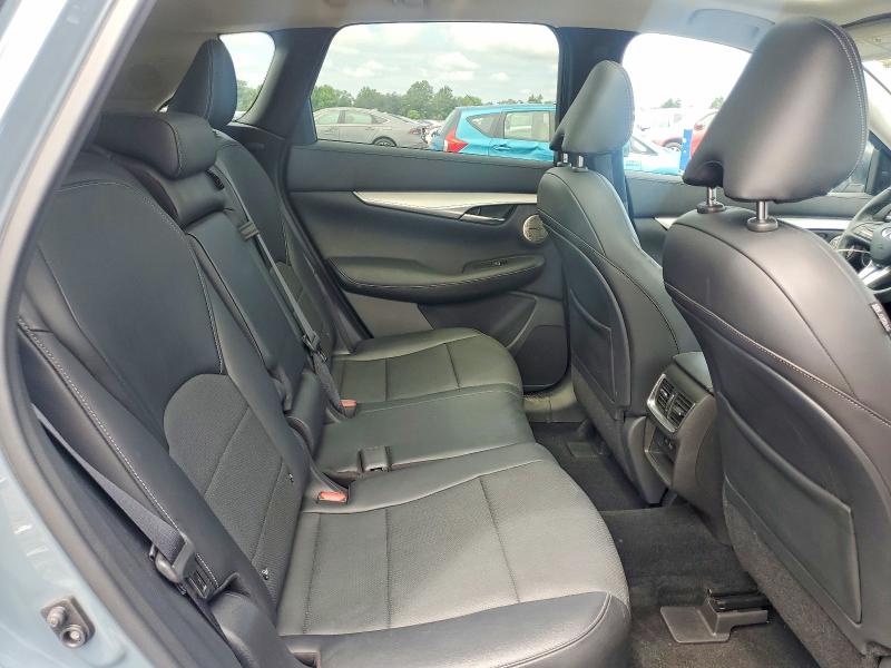 Photo 11 from auction – 2022 INFINITI QX50 with VIN 3PCAJ5CB1NF111273