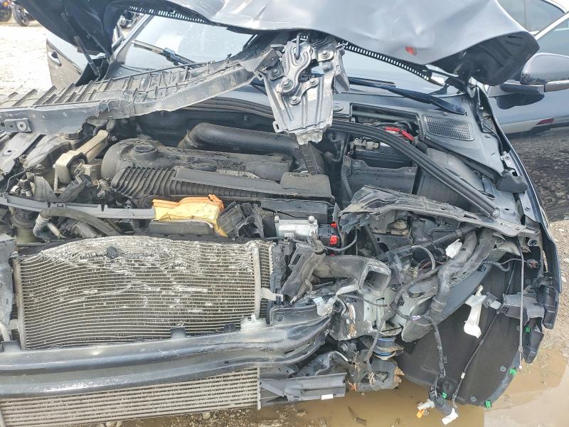 Zdjęcie 11 z aukcji – 2014 VOLVO S60 z VIN YV1612FS9E1294117