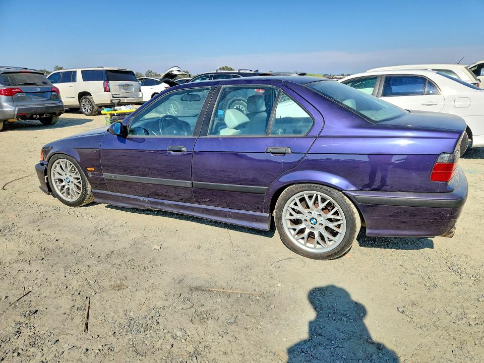 Photo 2 from auction – 1998 BMW M3 with VIN WBSCD9323WEE09197