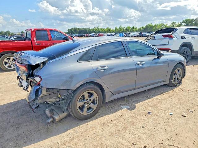 Photo 3 from auction – 2023 KIA K5 with VIN 5XXG14J21PG197482