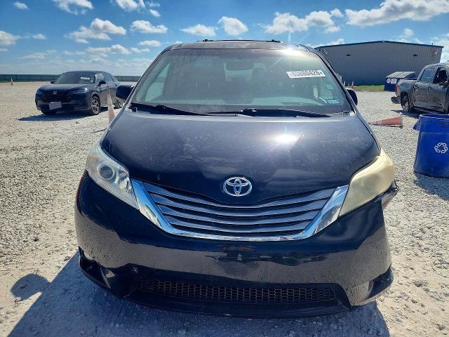 Photo 5 from auction – 2017 TOYOTA SIENNA with VIN 5TDYZ3DC8HS845685
