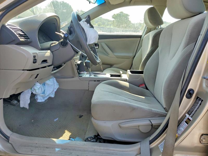 Photo 7 from auction – 2011 TOYOTA CAMRY with VIN 4T1BF3EK8BU703002
