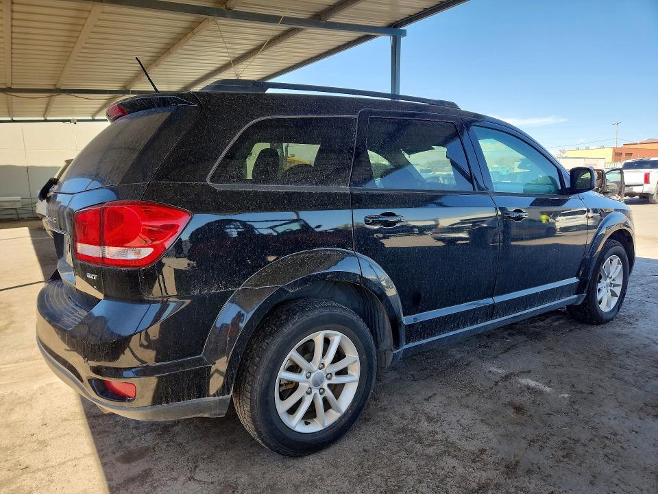 Photo 3 from auction – 2015 DODGE JOURNEY with VIN 3C4PDCBG4FT535472