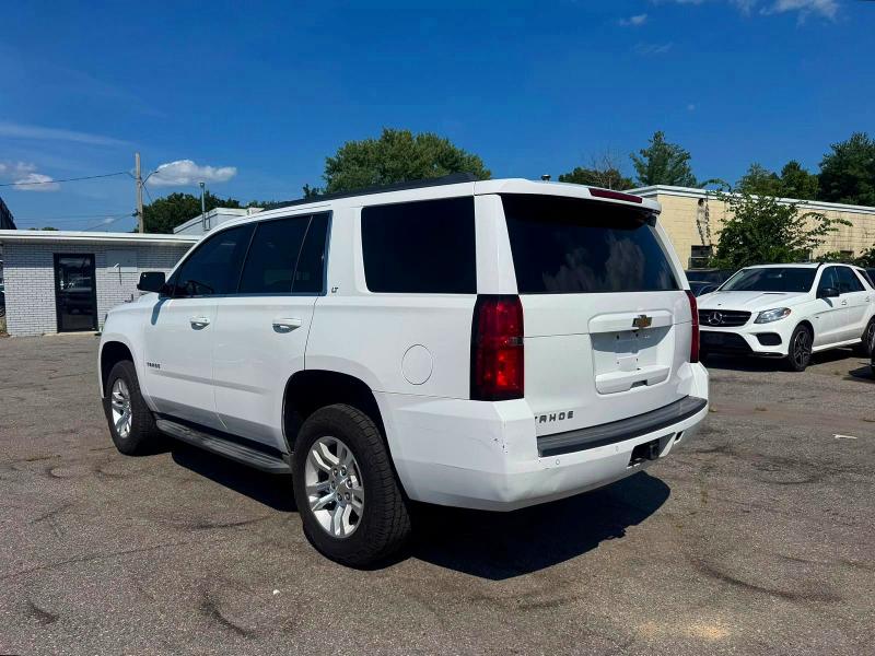 Photo 3 from auction – 2017 CHEVROLET TAHOE with VIN 1GNSCBKC0HR127400
