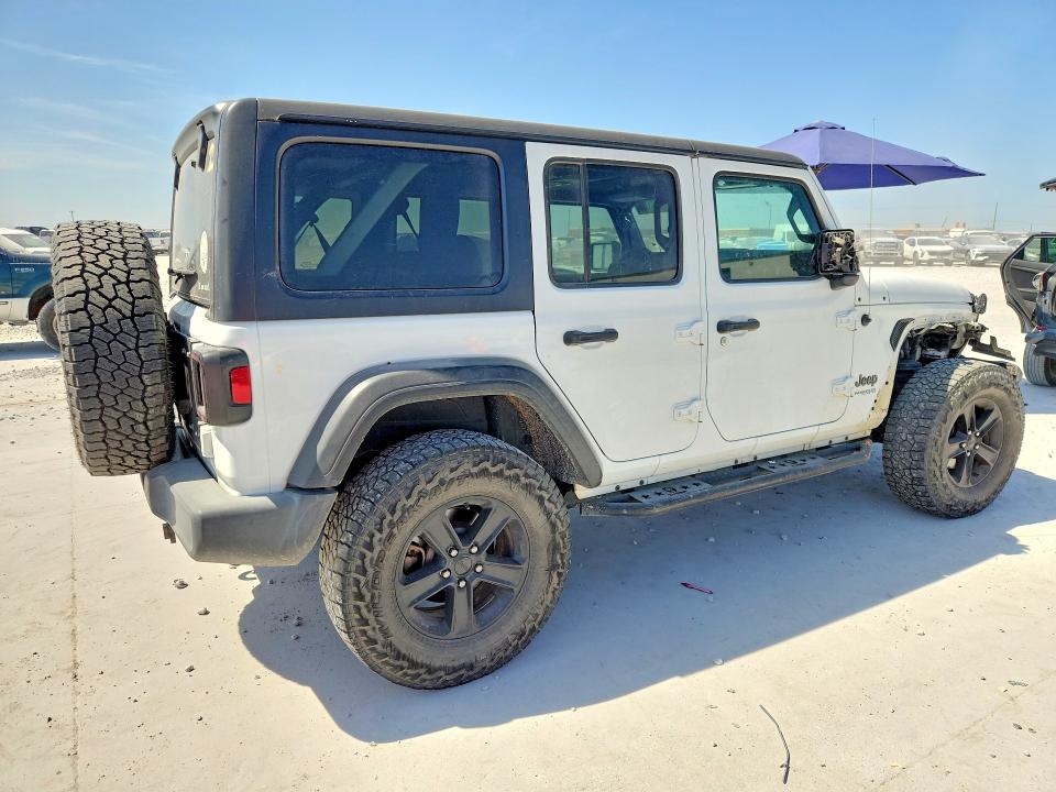 Снимка 3 от търг – 2021 JEEP WRANGLER UNLIMITED с VIN 1C4HJXDN2MW576383