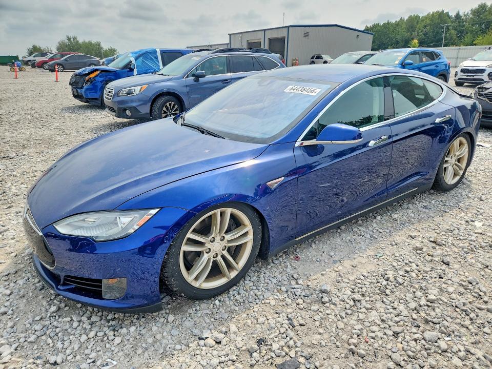 TESLA MODEL S 2015 with VIN 5YJSA1E25FF116147 - Photo from auction