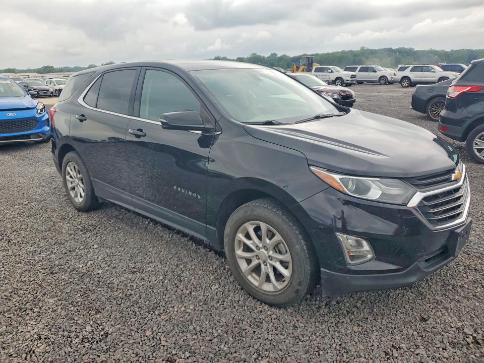 Photo 4 from auction – 2019 CHEVROLET EQUINOX with VIN 3GNAXKEV7KL112789
