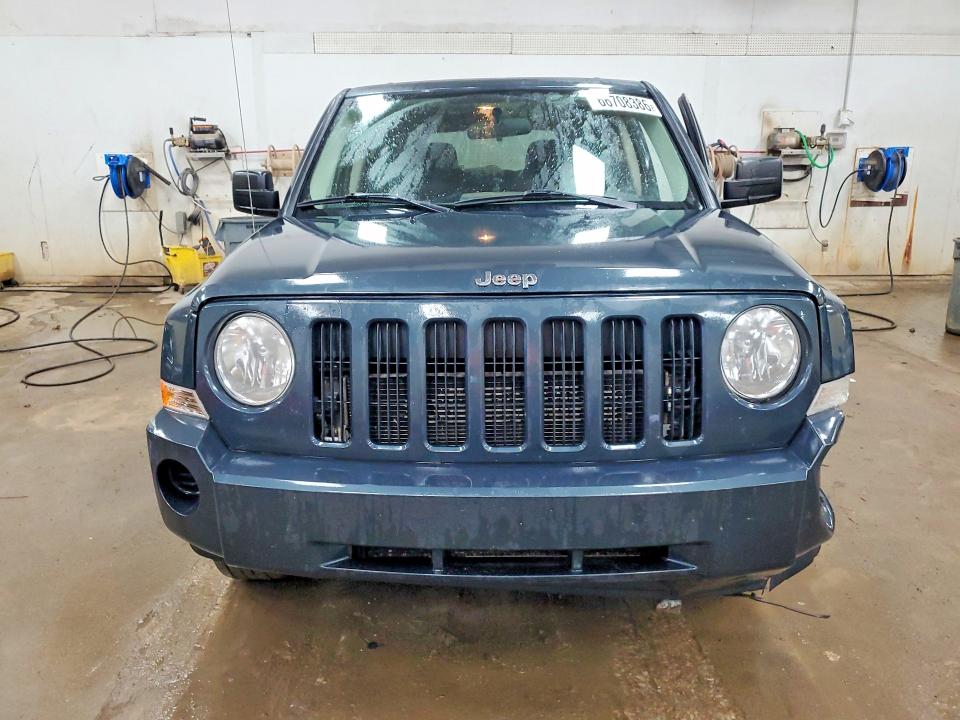 Photo 5 from auction – 2008 JEEP PATRIOT with VIN 1J8FT28W88D728037