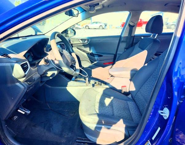 Photo 7 from auction – 2019 HYUNDAI IONIQ with VIN KMHC65LC0KU173832