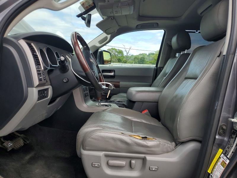 Photo 7 from auction – 2013 TOYOTA SEQUOIA with VIN 5TDYY5G14DS045968