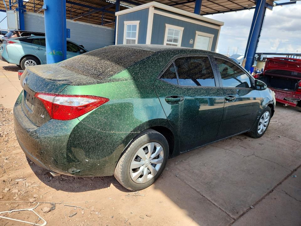 Photo 3 from auction – 2015 TOYOTA COROLLA with VIN 5YFBURHEXFP321608