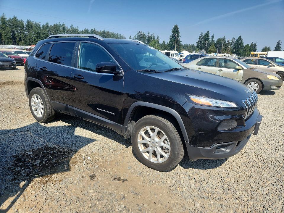 صورة رقم 4 من المزاد - 2015 JEEP CHEROKEE مع VIN 1C4PJMCS6FW582787