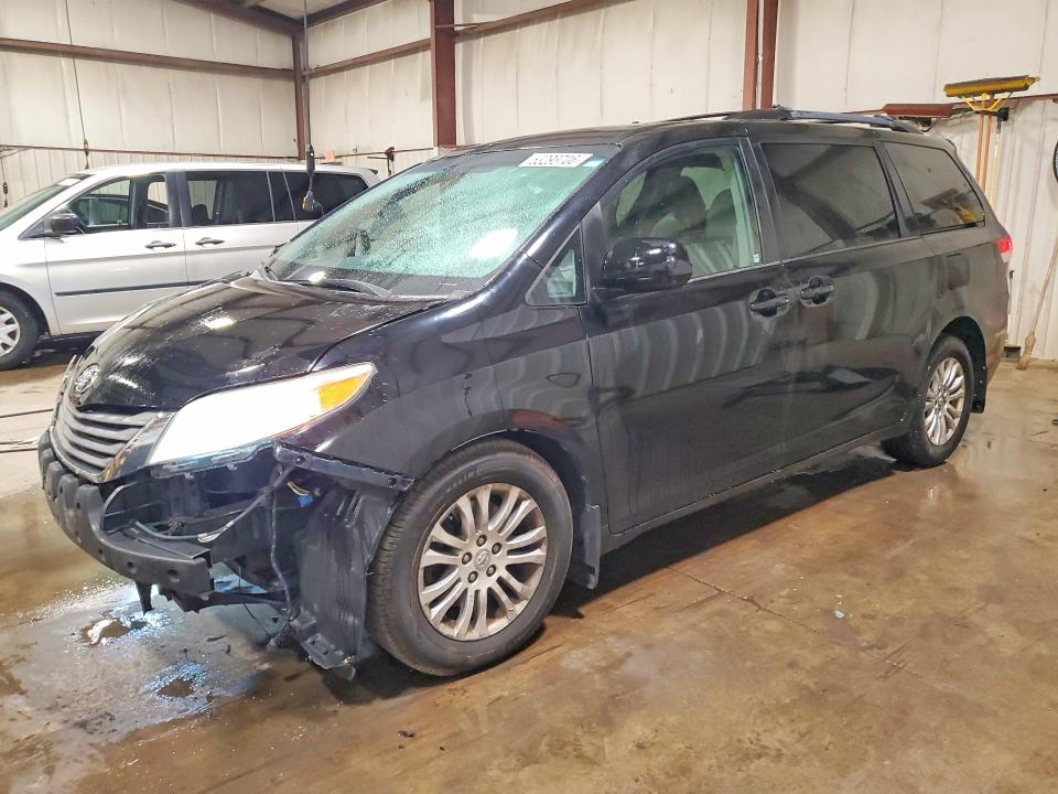 TOYOTA SIENNA 2012 with VIN 5TDYK3DC0CS265845 - Photo from auction