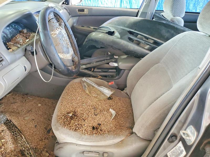 Zdjęcie 7 z aukcji – 2002 TOYOTA CAMRY z VIN 4T1BE32K22U617658