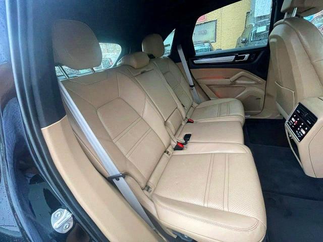 Photo 6 from auction – 2023 PORSCHE CAYENNE with VIN WP1AA2AYXPDA06441