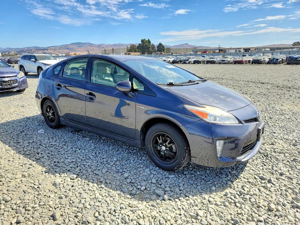 Photo 4 from auction – 2012 TOYOTA PRIUS with VIN JTDKN3DU2C1610635