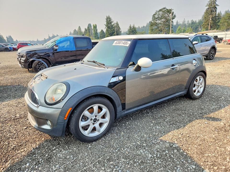 MINI COOPER 2007 with VIN WMWMF73557TL85058 - Photo from auction
