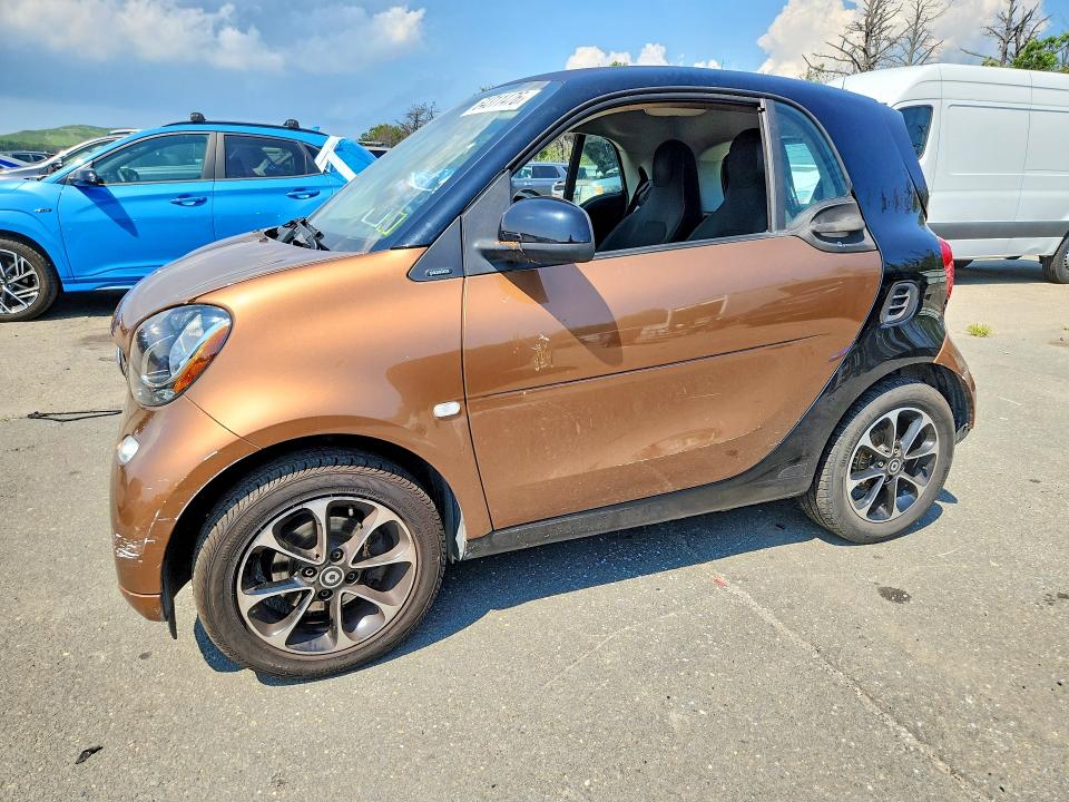 SMART FORTWO 2016 с VIN WMEFJ5DA5GK069399 - Фото с аукциона
