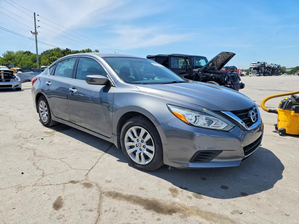 Photo 4 from auction – 2017 NISSAN ALTIMA with VIN 1N4AL3AP7HC492681