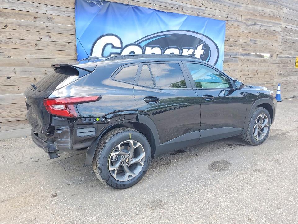 Photo 3 from auction – 2026 CHEVROLET TRAX with VIN KL77LHEP8TC215572