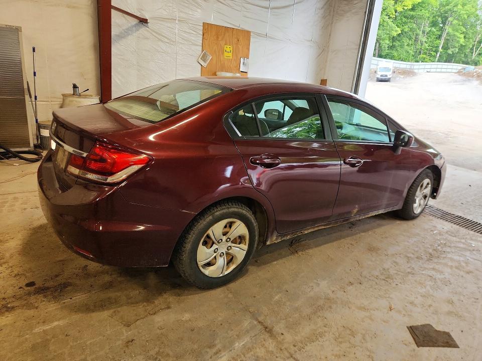 Photo 3 from auction – 2015 HONDA CIVIC with VIN 19XFB2F52FE272231