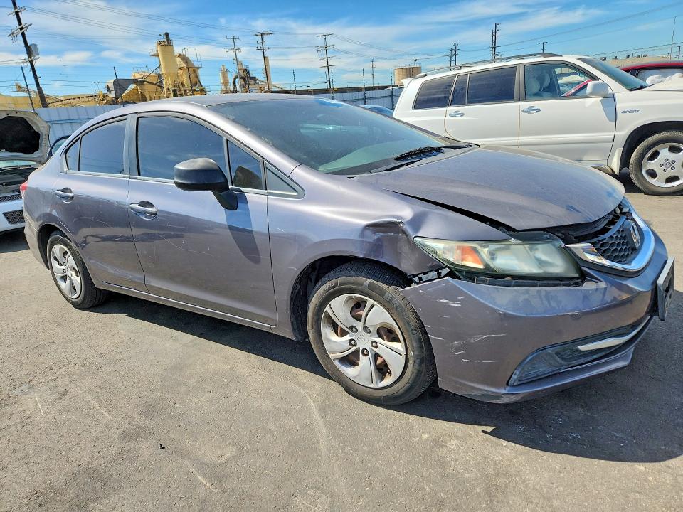 Photo 4 from auction – 2015 HONDA CIVIC with VIN 2HGFB2F50FH543776