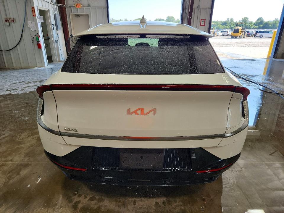 Photo 6 from auction – 2024 KIA EV6 with VIN KNDC3DLC7R5614822