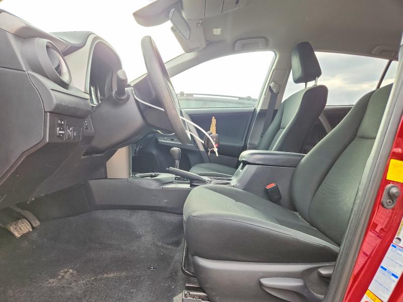 Photo 7 from auction – 2018 TOYOTA RAV4 with VIN 2T3BFREV9JW829646