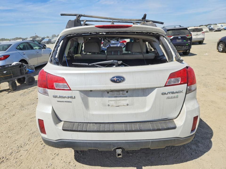 Photo 6 from auction – 2013 SUBARU OUTBACK with VIN 4S4BRBPCXD3224967