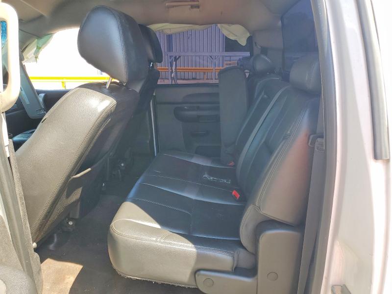Photo 10 from auction – 2013 CHEVROLET SILVERADO with VIN 3GCPKSE74DG180479